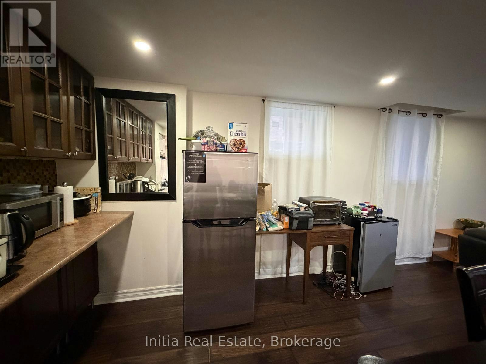 18 Harkins Drive, Ajax, ON, L1T 3T6 - 11