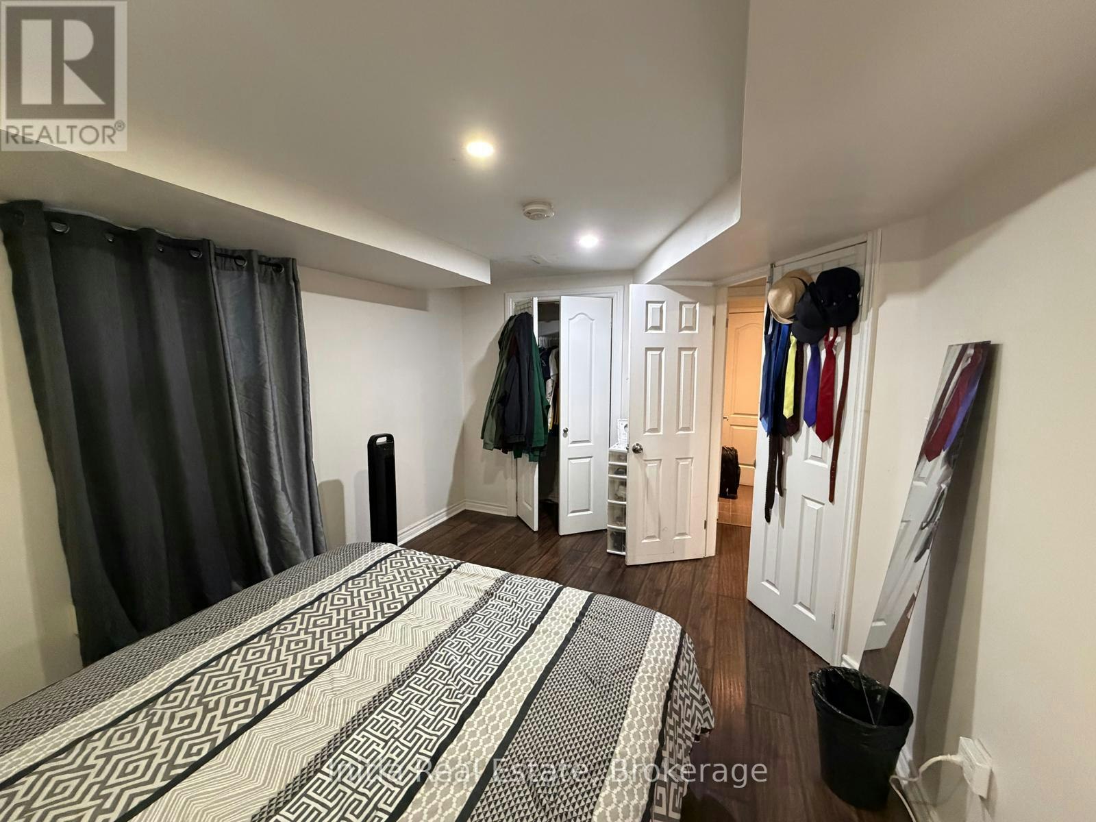 18 Harkins Drive, Ajax, ON, L1T 3T6 - 14