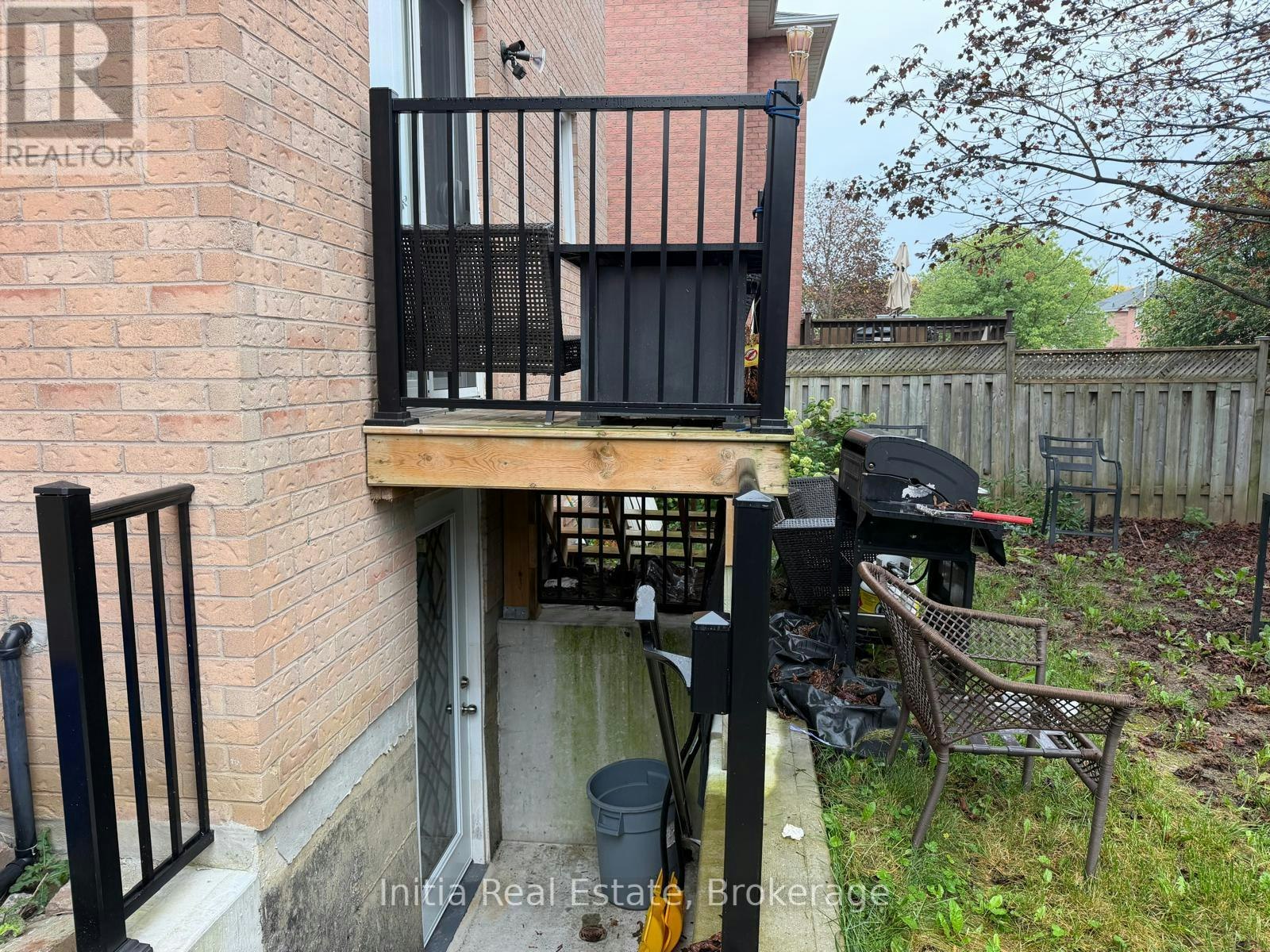 18 Harkins Drive, Ajax, ON, L1T 3T6 - 4