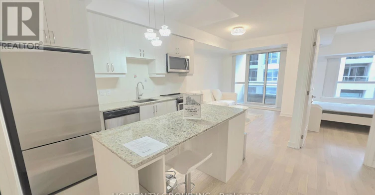 213-9191 Yonge Street, Richmond Hill, ON, L4C 1E2 - 2