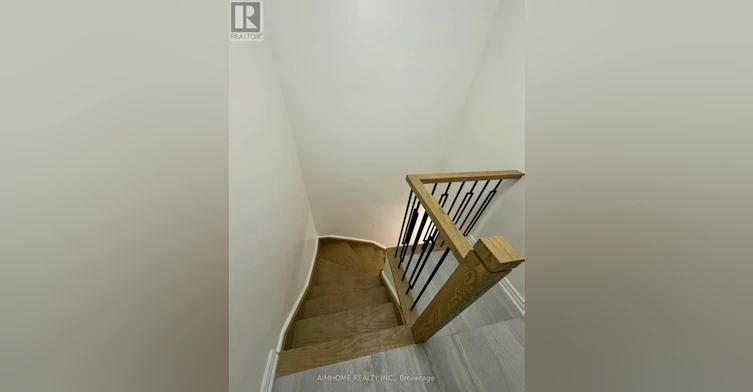 BSMT-56 Crystal Drive, Richmond Hill, ON, L4C 7Y3 - 12