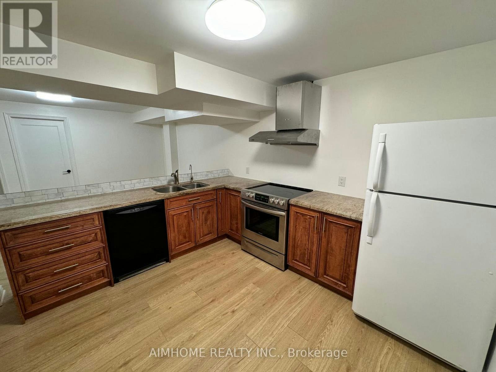 BSMT-56 Crystal Drive, Richmond Hill, ON, L4C 7Y3 - 4