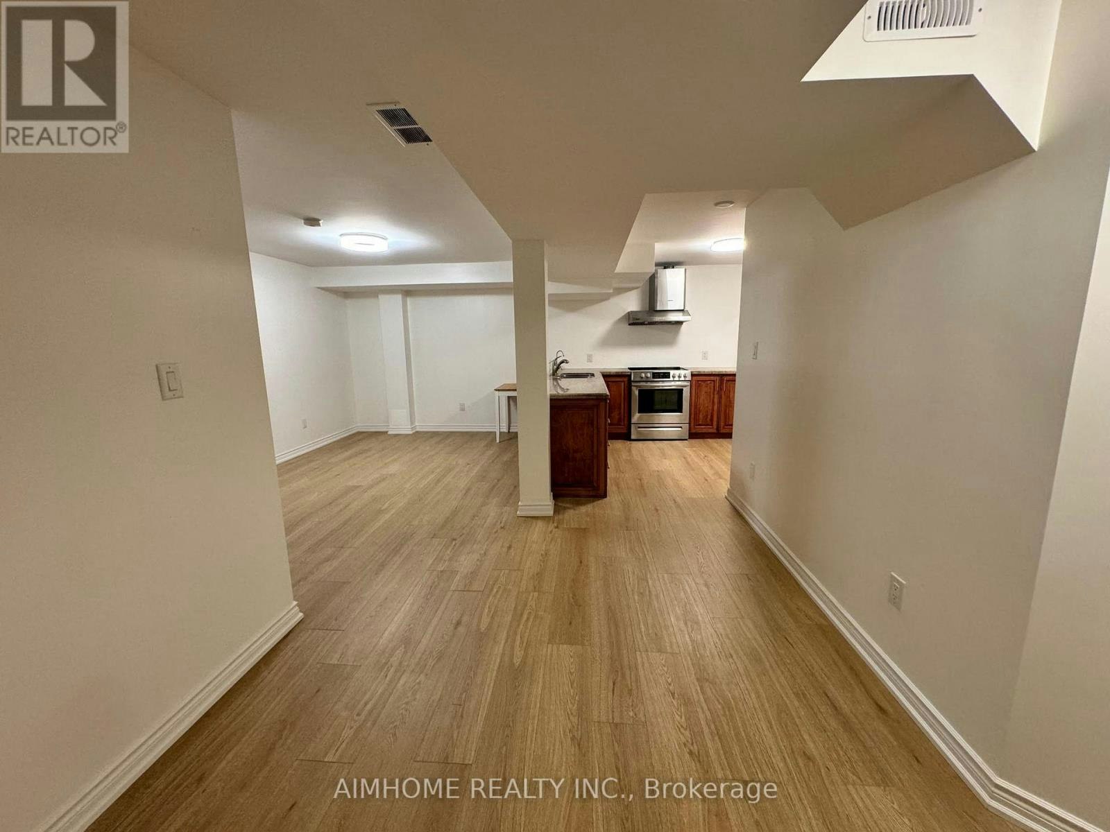 BSMT-56 Crystal Drive, Richmond Hill, ON, L4C 7Y3 - 2