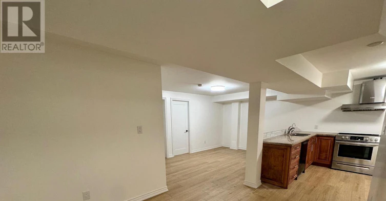 BSMT-56 Crystal Drive, Richmond Hill, ON, L4C 7Y3