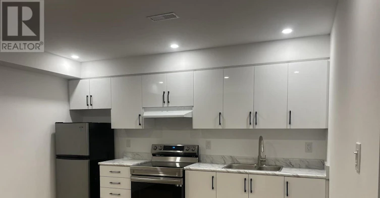42 Education Road, Brampton, ON, L6P 3R7 - 2