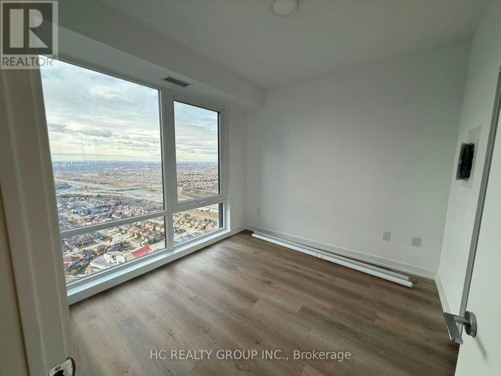 3809-395 Square One Drive, Mississauga, ON, L5B 0P6 - 10