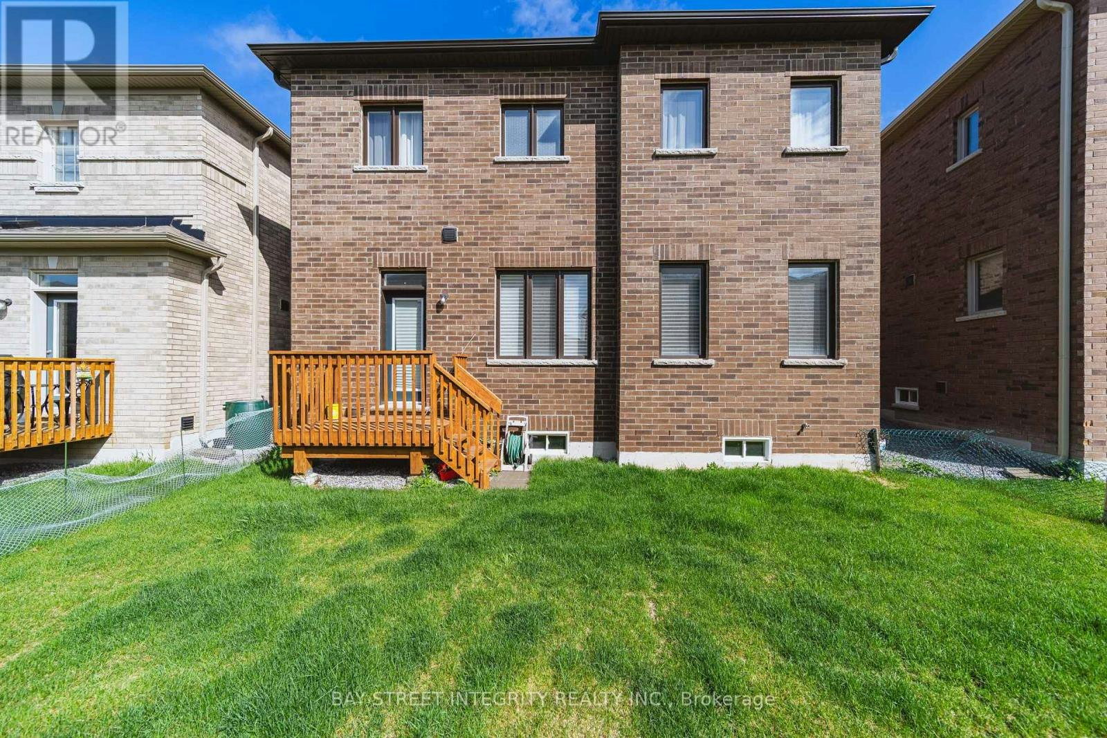147 Prairie Rose Drive, Richmond Hill, ON, L4S 0M9 3