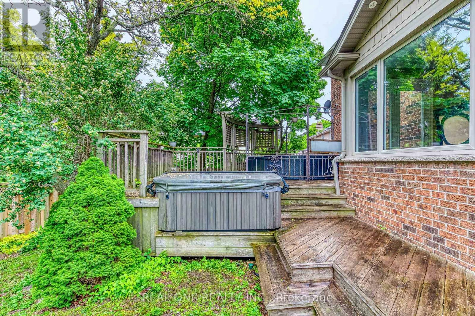 1236 Woodview Drive, Oakville, ON, L6M 2M4 - 38