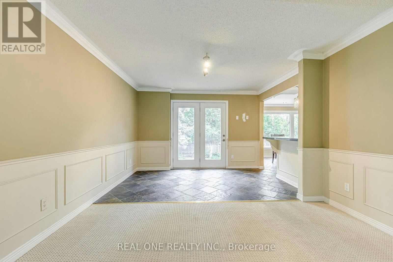 1236 Woodview Drive, Oakville, ON, L6M 2M4 - 6