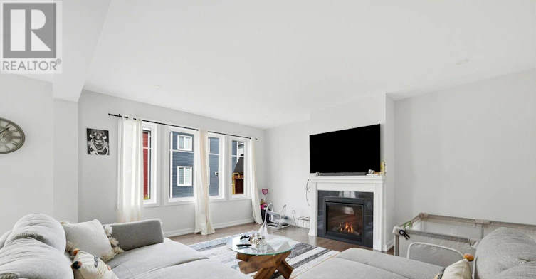 104 Hackamore Crescent, Ottawa, ON, K0A 2Z0 - 5