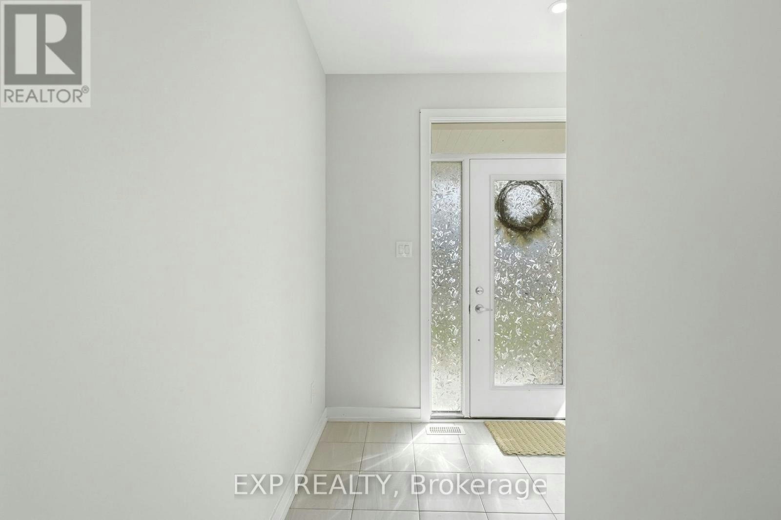 104 Hackamore Crescent, Ottawa, ON, K0A 2Z0 - 3