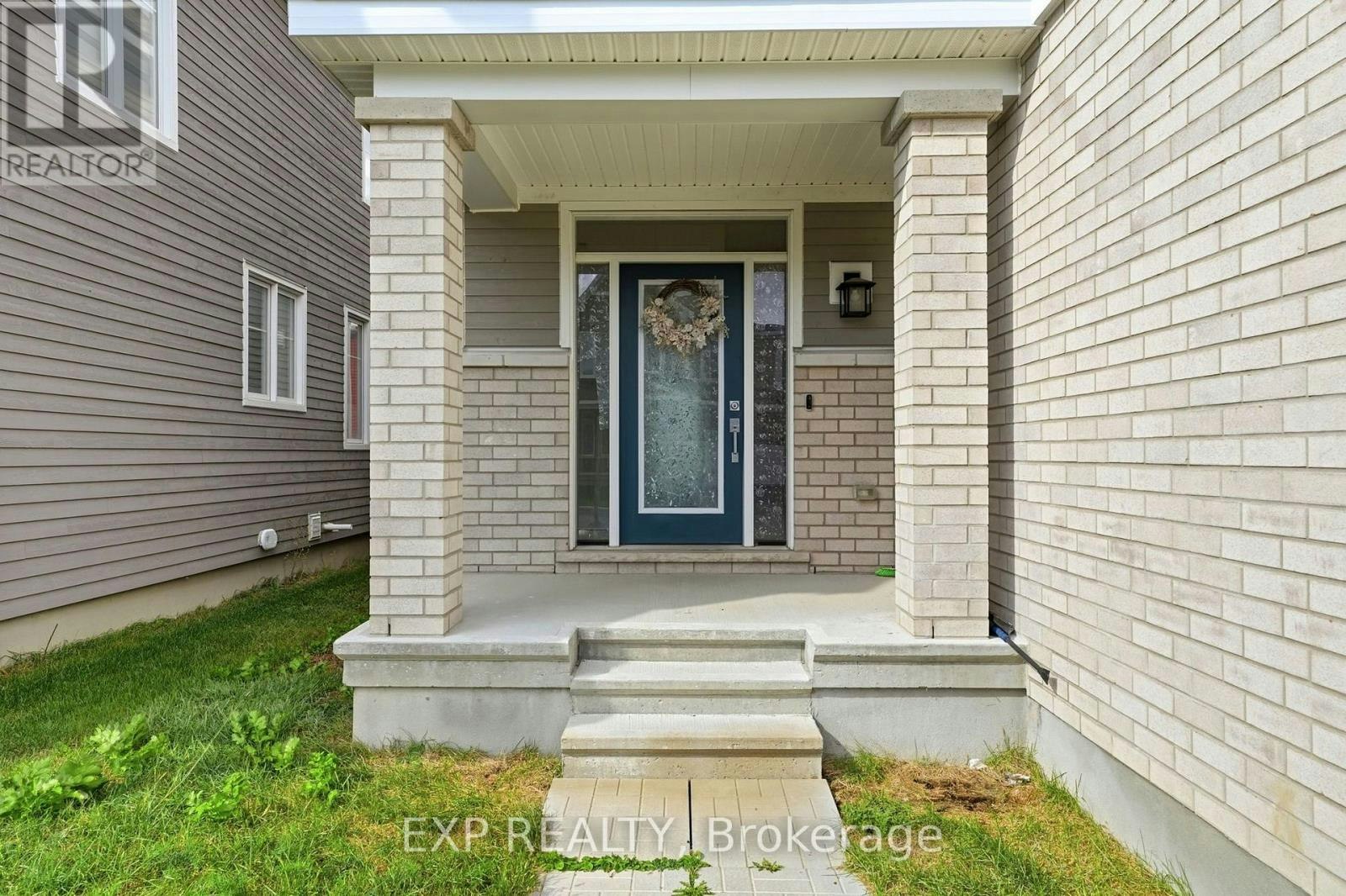 104 Hackamore Crescent, Ottawa, ON, K0A 2Z0 - 2
