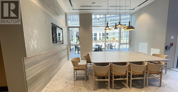 1102-10 Oak Street, Toronto, ON, M5A 0Z1 - 17