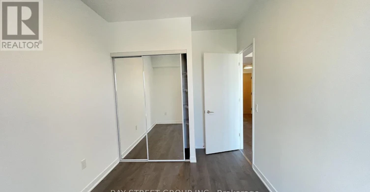 1102-10 Oak Street, Toronto, ON, M5A 0Z1 - 10