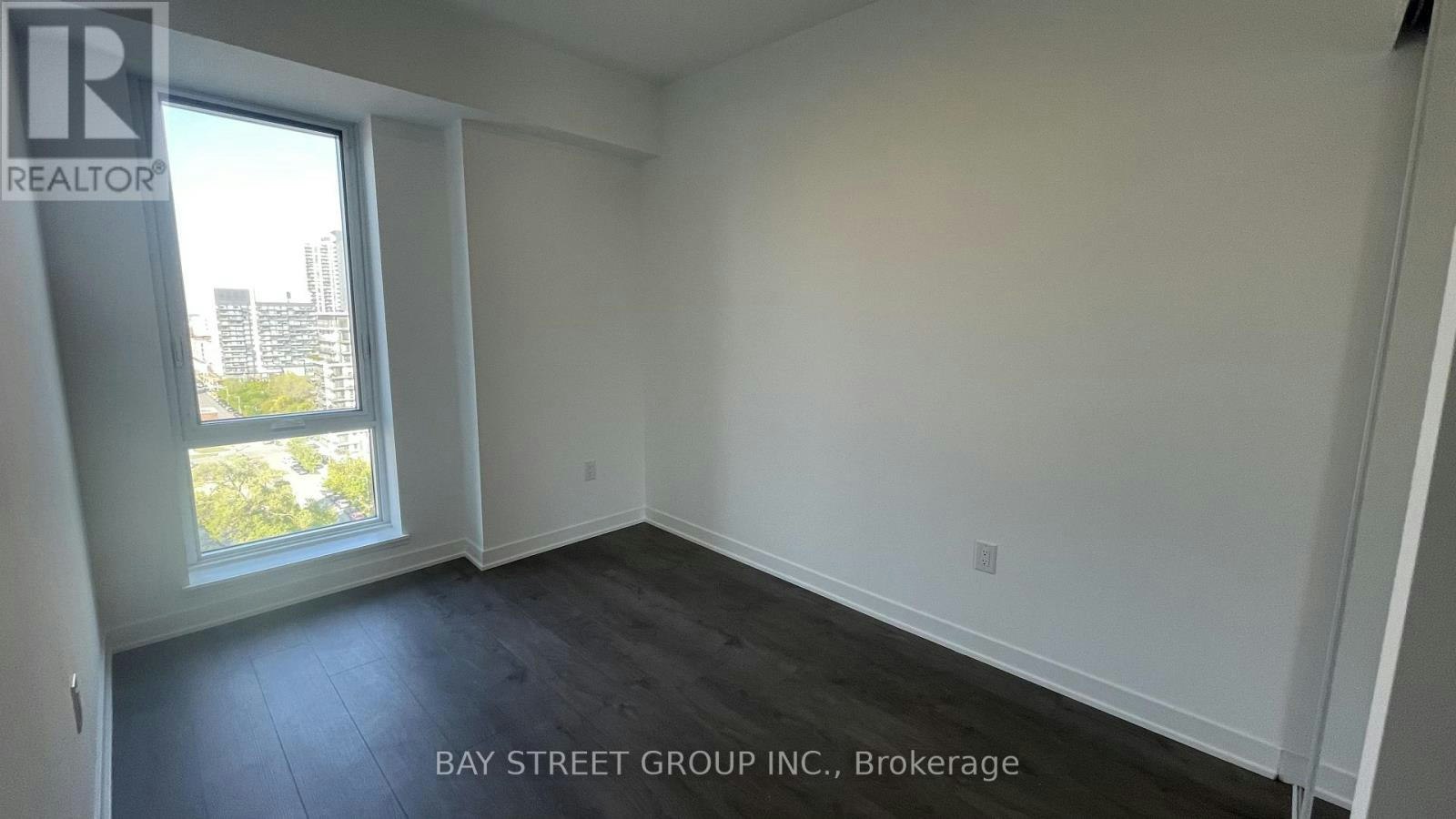 1102-10 Oak Street, Toronto, ON, M5A 0Z1 - 5