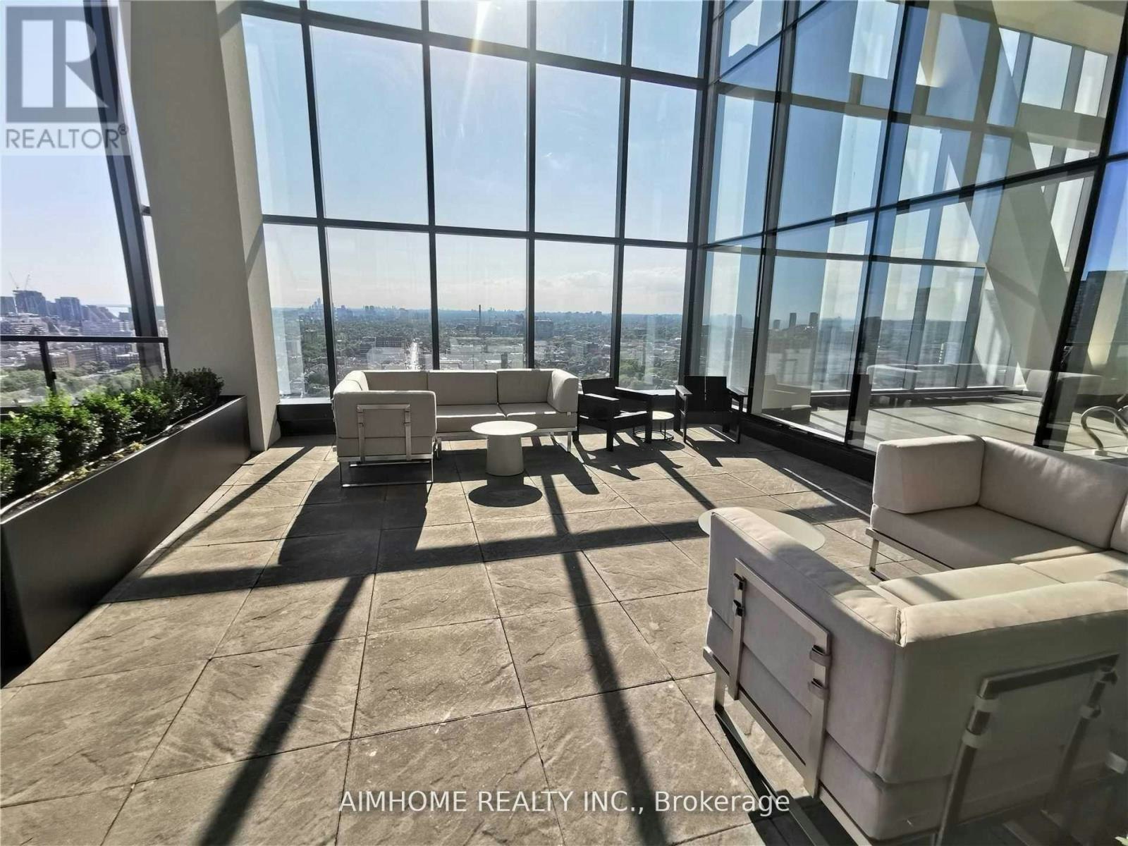 2811-488 University Avenue, Toronto, ON, M5G 0C1 - 11