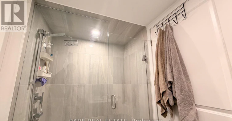 4-10 Marquette Avenue, Toronto, ON, M6A 0E1 - 14