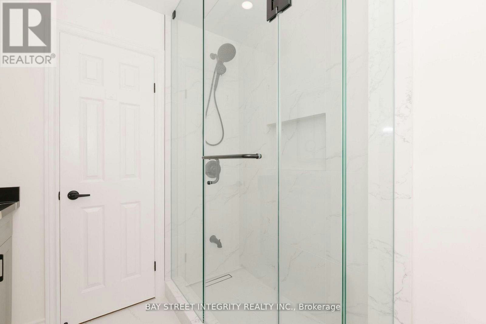 12 Charnwood Place, Markham, ON, L3T 5H3 - 33