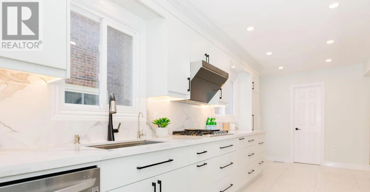 12 Charnwood Place, Markham, ON, L3T 5H3 - 10