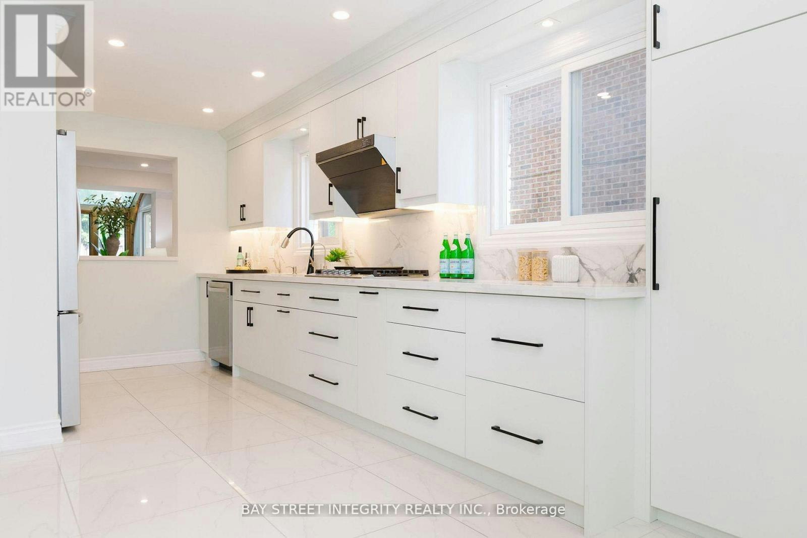 12 Charnwood Place, Markham, ON, L3T 5H3 - 7