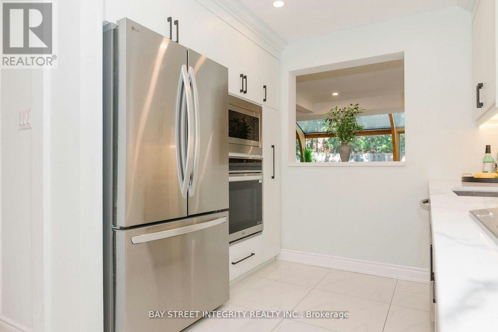 12 Charnwood Place, Markham, ON, L3T 5H3 - 12