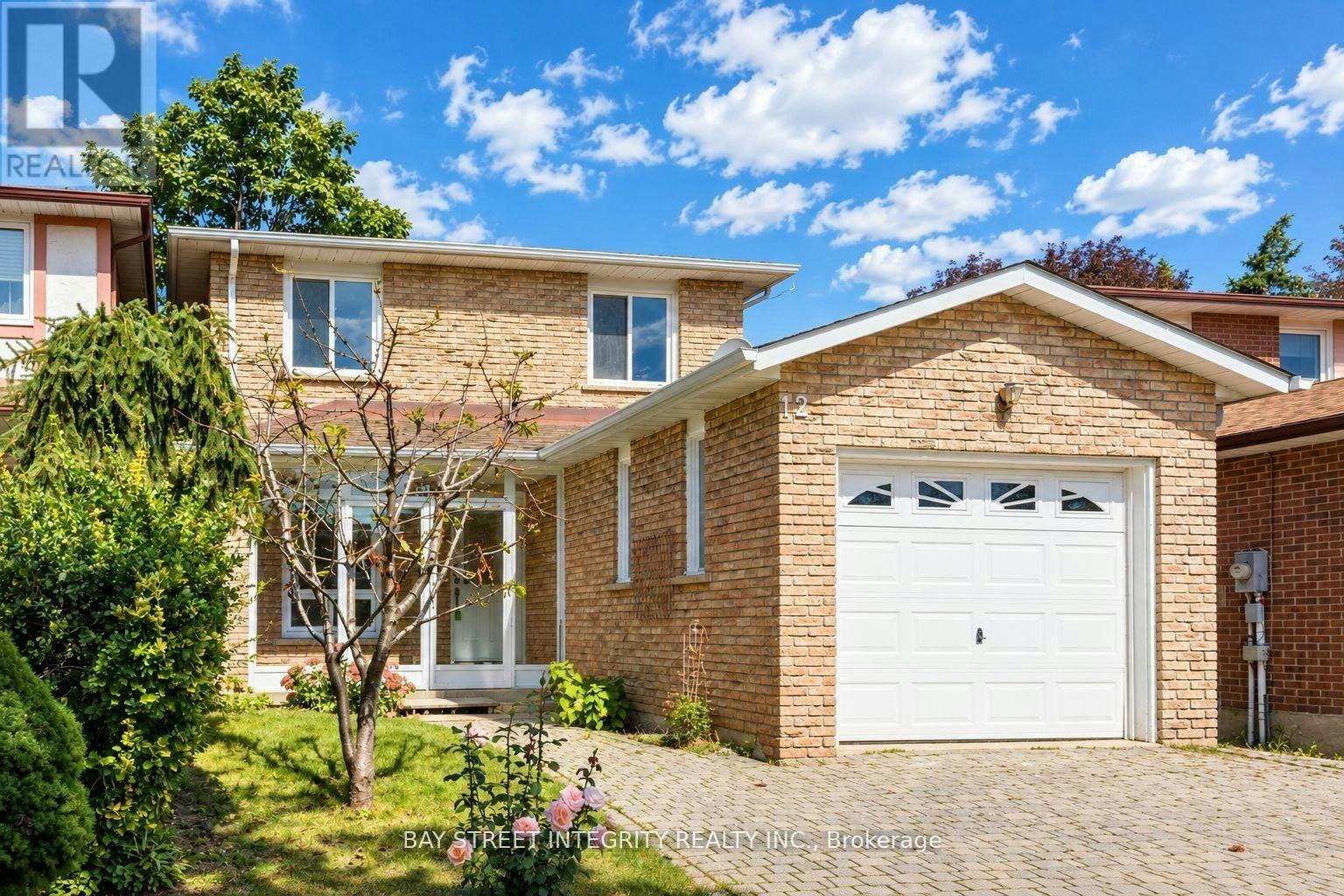 12 Charnwood Place, Markham, ON, L3T 5H3 - 2