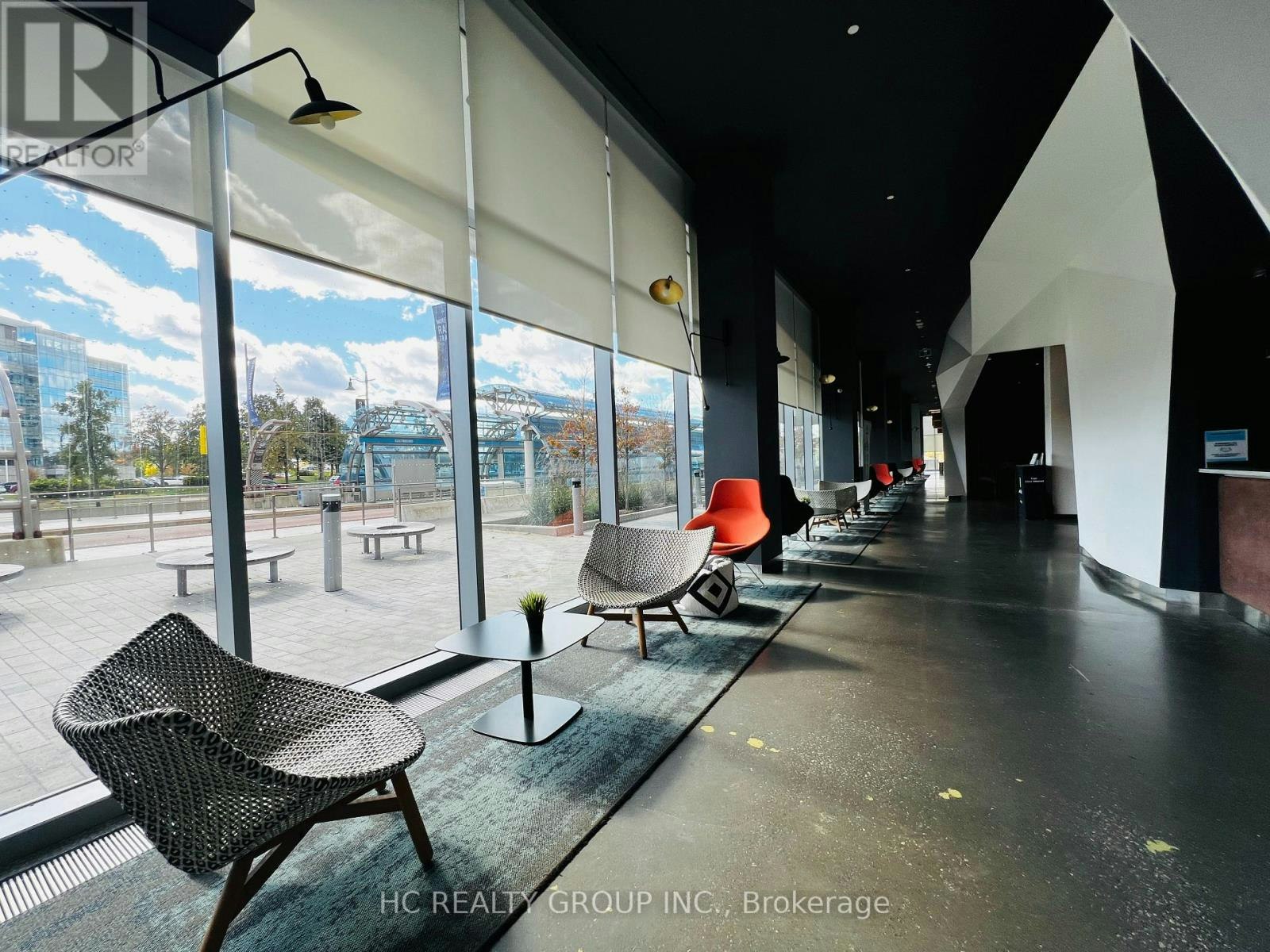 701A-10 Rouge Valley Drive W, Markham, ON, L6G 0G9 3