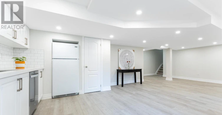 BSMT-369 Tower Hill Road, Richmond Hill, ON, L4E 0A5 - 7
