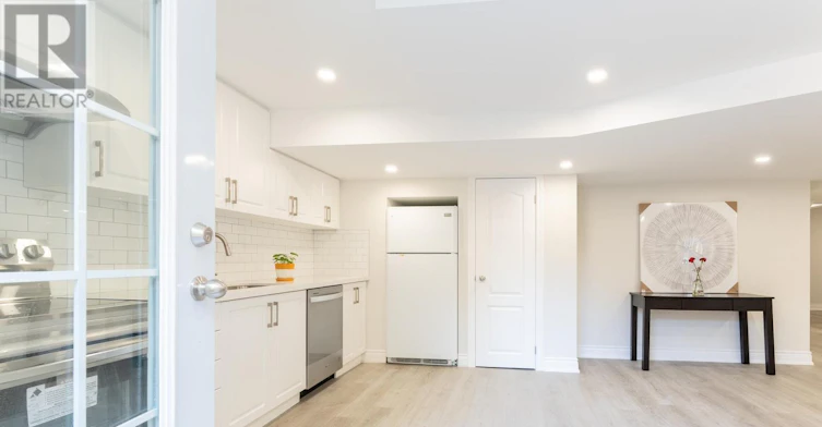 BSMT-369 Tower Hill Road, Richmond Hill, ON, L4E 0A5 - 4