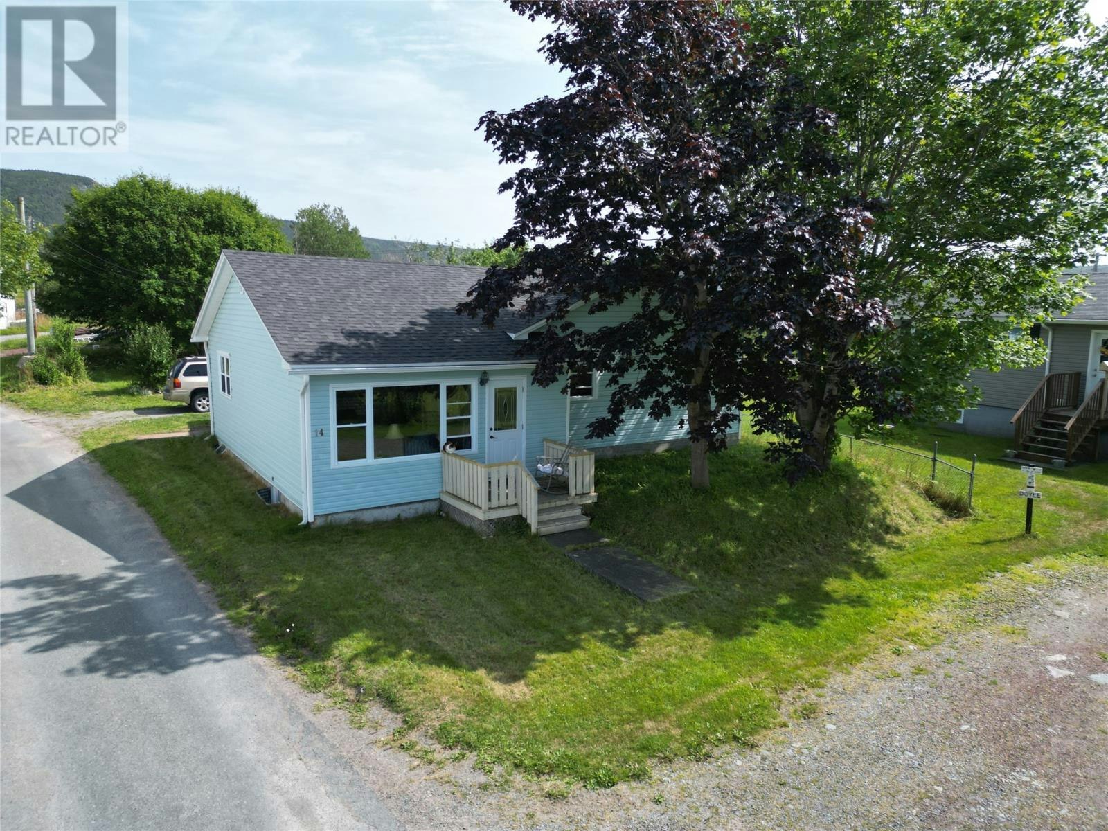 14 Tank Road, Heart's Content, NL