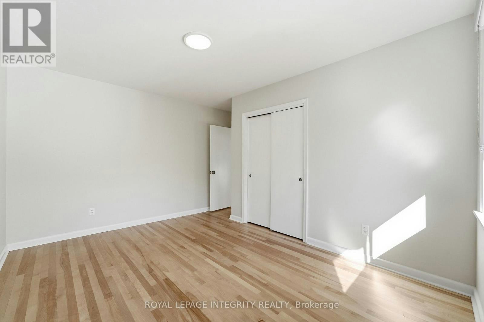 2007 Dorval Avenue, Ottawa, ON, K1G 2N6 - 18