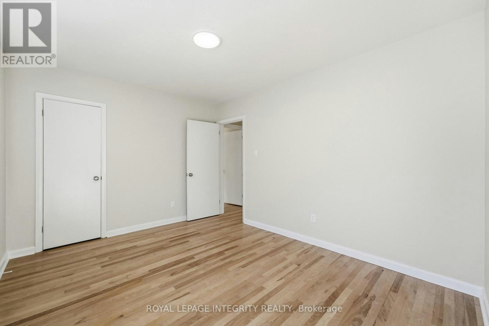 2007 Dorval Avenue, Ottawa, ON, K1G 2N6 - 16
