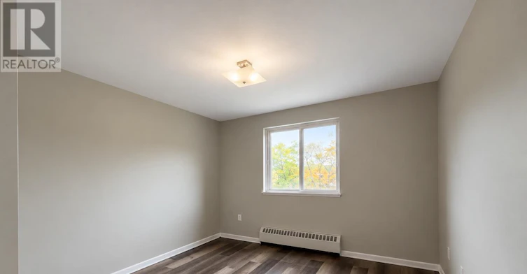 203-45 Paisley Boulevard W, Mississauga, ON, L5B 1E4 - 11