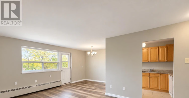 203-45 Paisley Boulevard W, Mississauga, ON, L5B 1E4 - 7