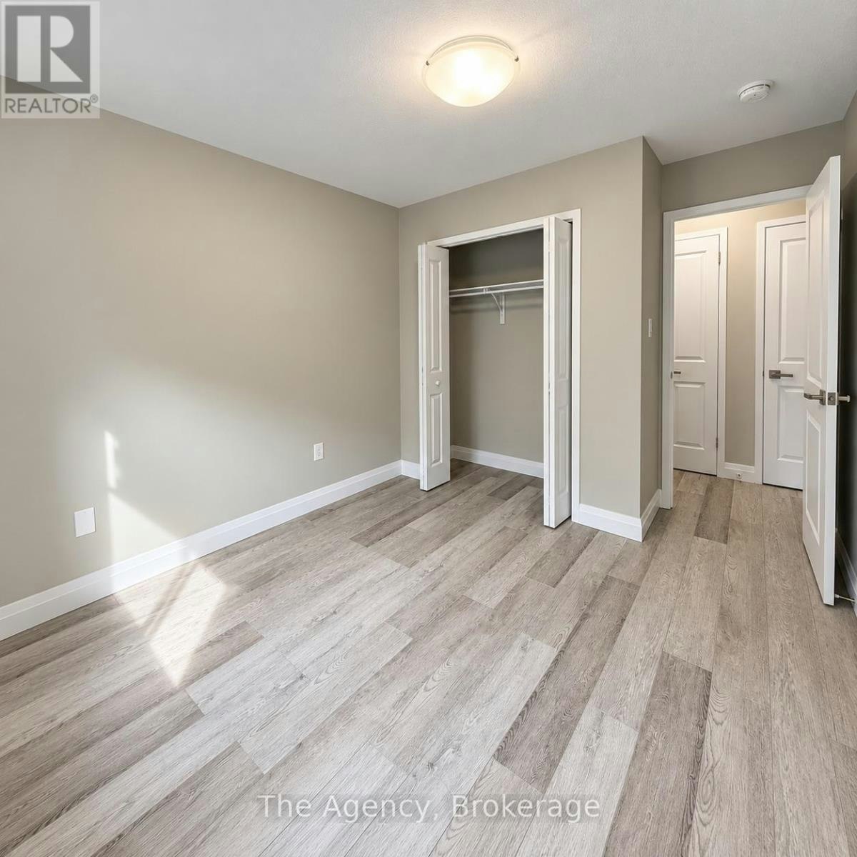 302-45 Paisley Boulevard W, Mississauga, ON, L5B 1E4 - 11