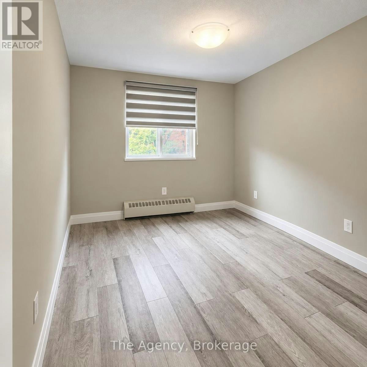 302-45 Paisley Boulevard W, Mississauga, ON, L5B 1E4 - 10