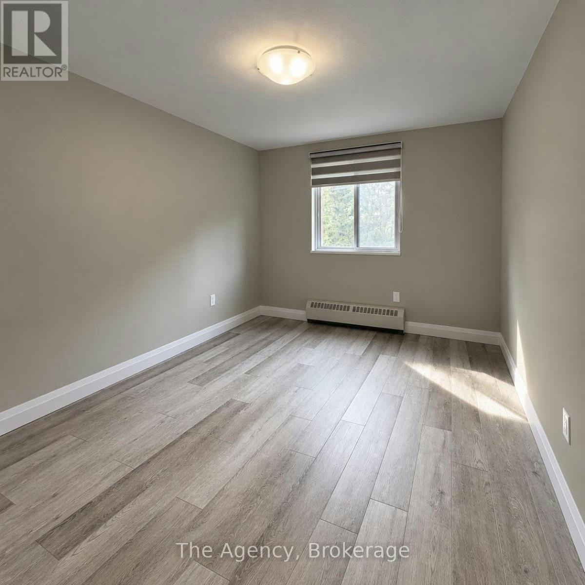 302-45 Paisley Boulevard W, Mississauga, ON, L5B 1E4 - 12