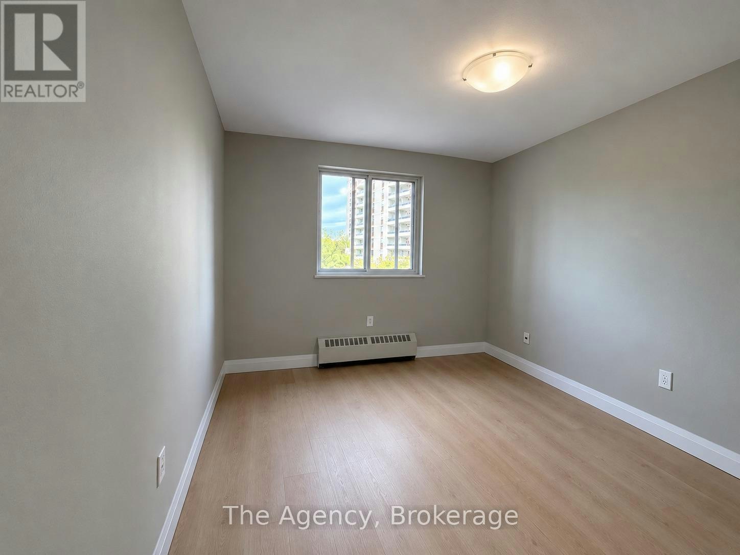 309-45 Paisley Boulevard W, Mississauga, ON, L5B 1E4 - 10