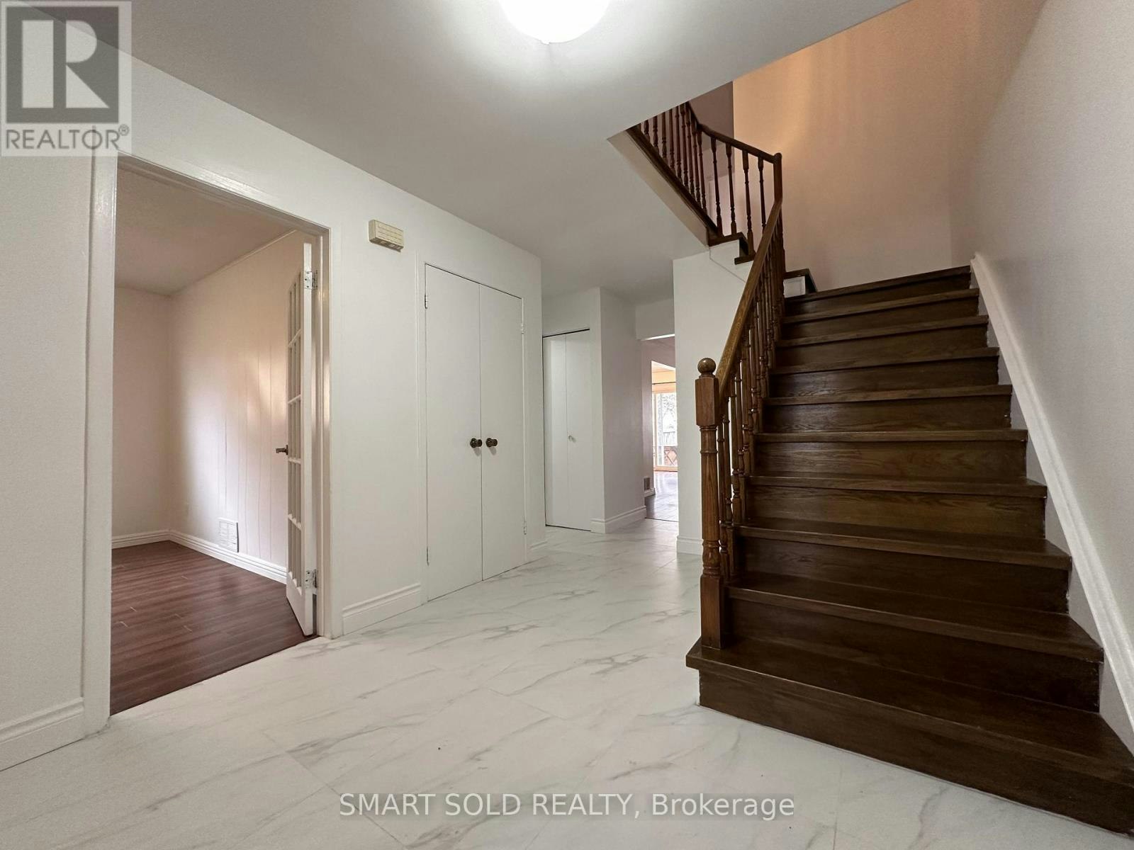 117 Micmac Crescent, Toronto, ON, M2H 2K1 - 3