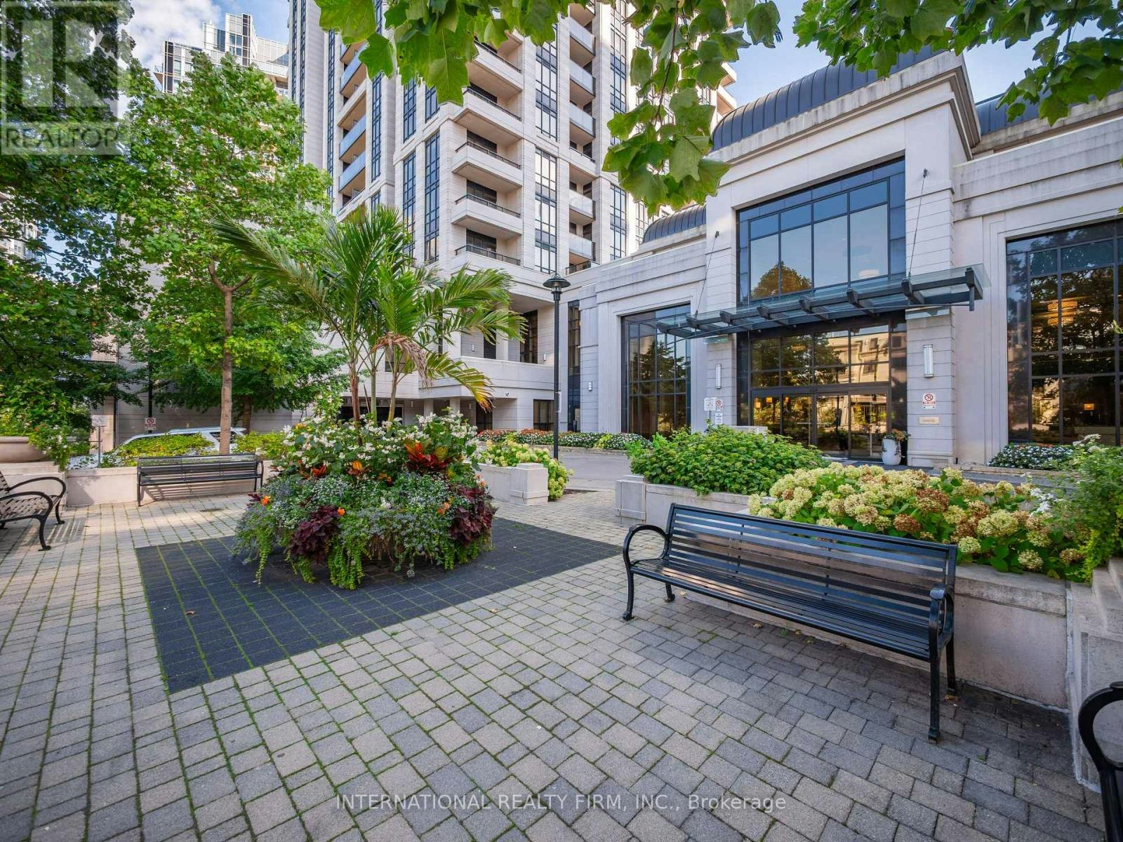 925-100 Harrison Garden Boulevard, Toronto, ON, M2N 0C2 - 2