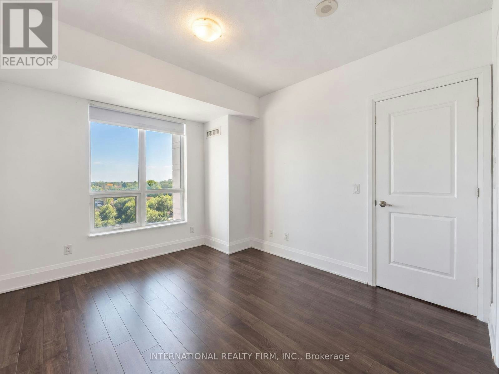 925-100 Harrison Garden Boulevard, Toronto, ON, M2N 0C2 - 13