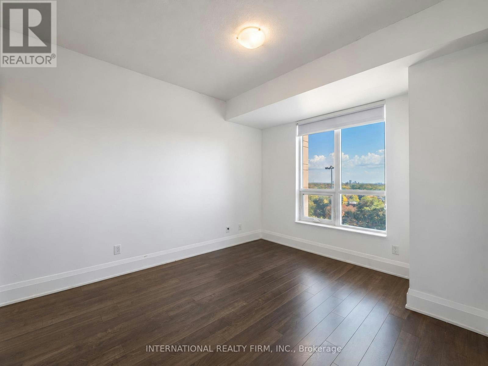 925-100 Harrison Garden Boulevard, Toronto, ON, M2N 0C2 - 16
