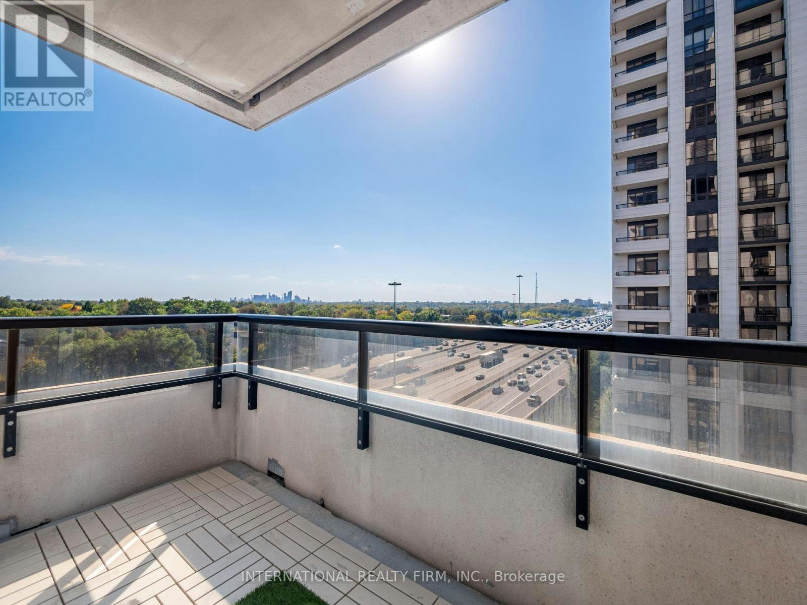 925-100 Harrison Garden Boulevard, Toronto, ON, M2N 0C2 - 20