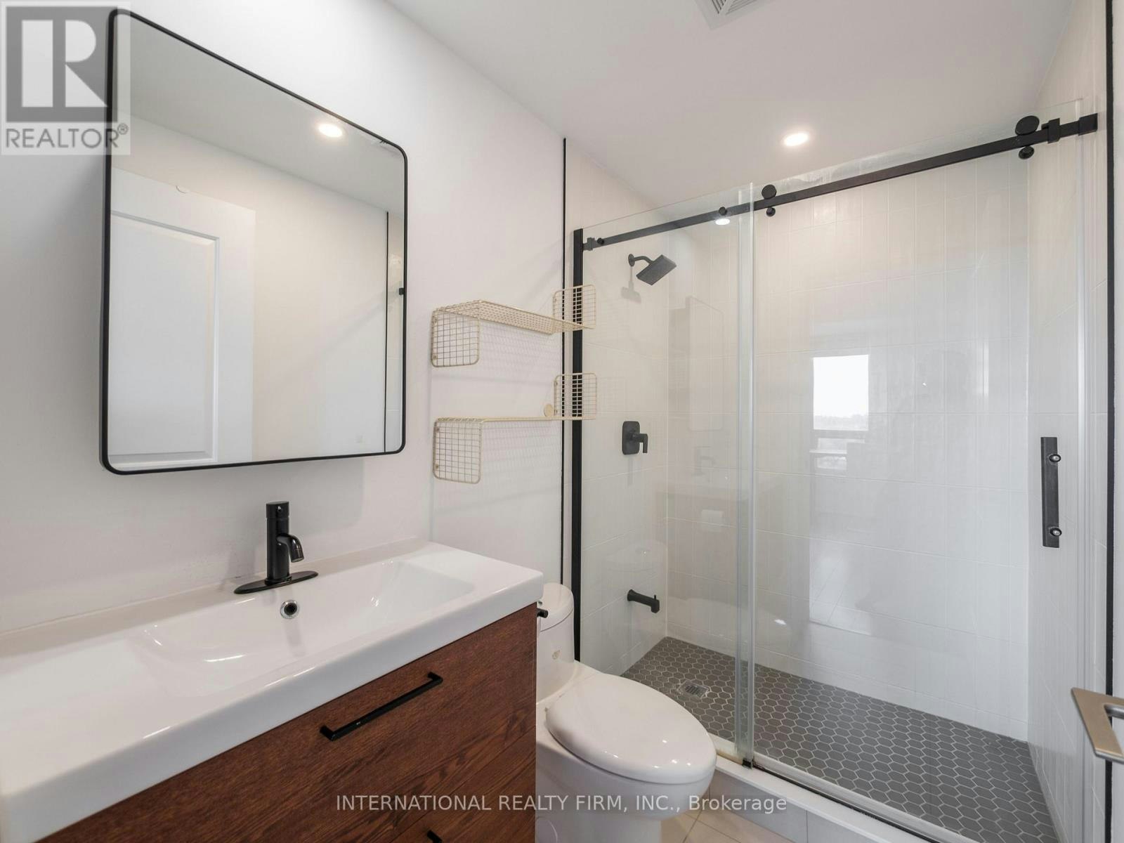 925-100 Harrison Garden Boulevard, Toronto, ON, M2N 0C2 - 15