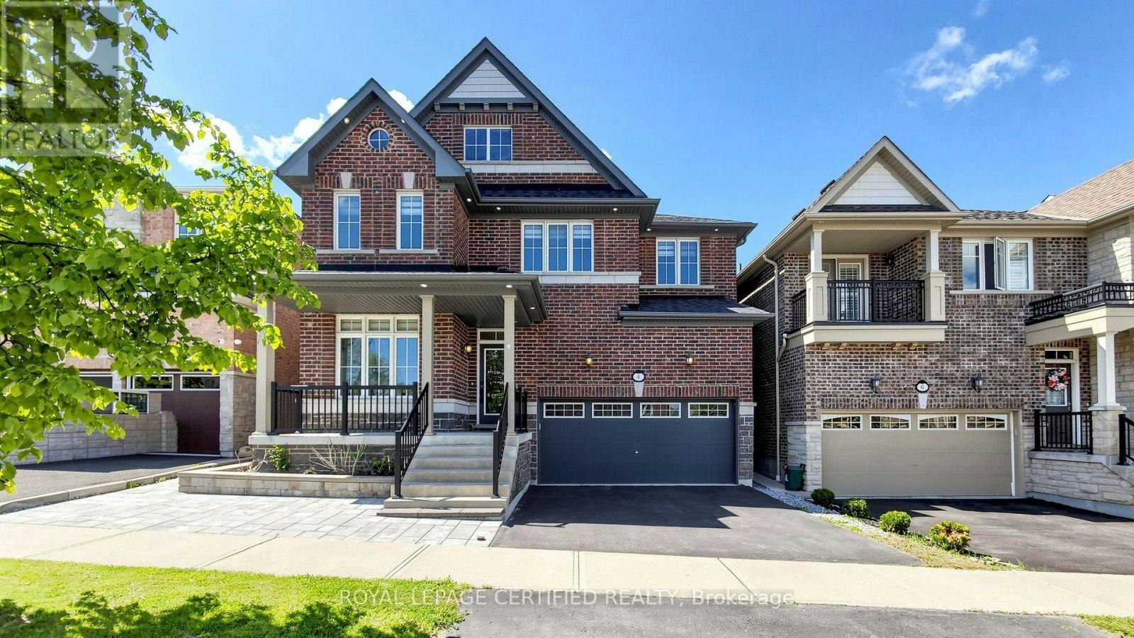 4 Mawby Street, Ajax, ON, L1T 0J9