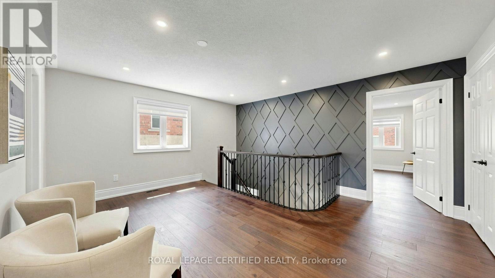 4 Mawby Street, Ajax, ON, L1T 0J9 - 18
