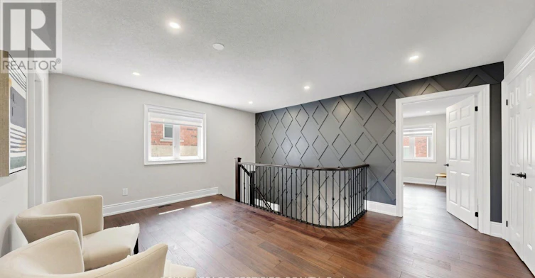 4 Mawby Street, Ajax, ON, L1T 0J9 - 18