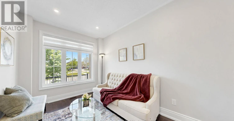 4 Mawby Street, Ajax, ON, L1T 0J9 - 4