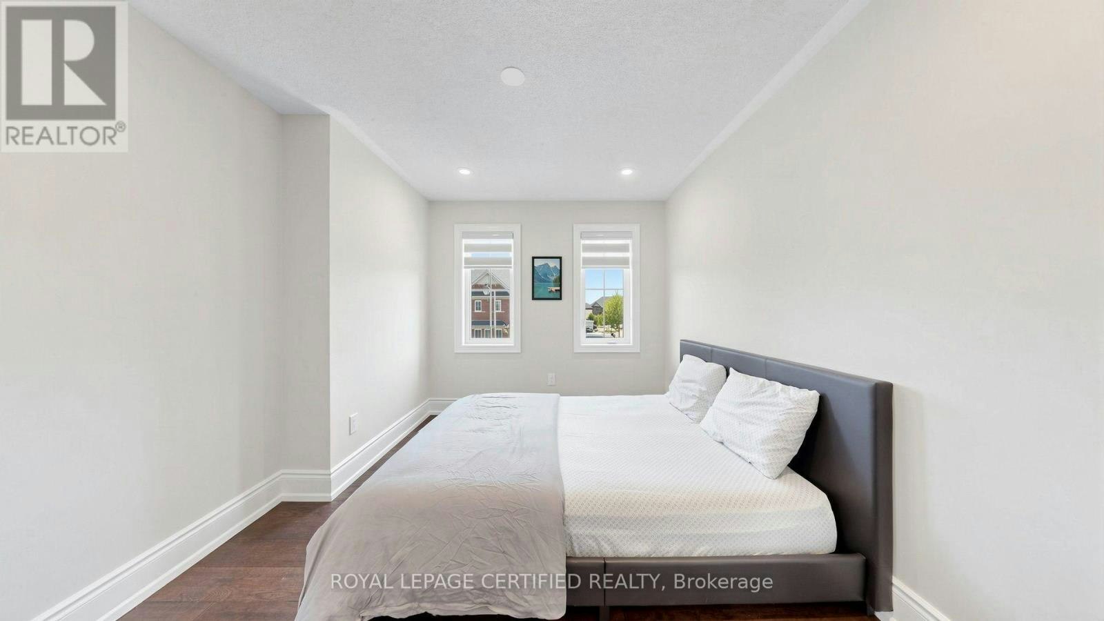 4 Mawby Street, Ajax, ON, L1T 0J9 - 23
