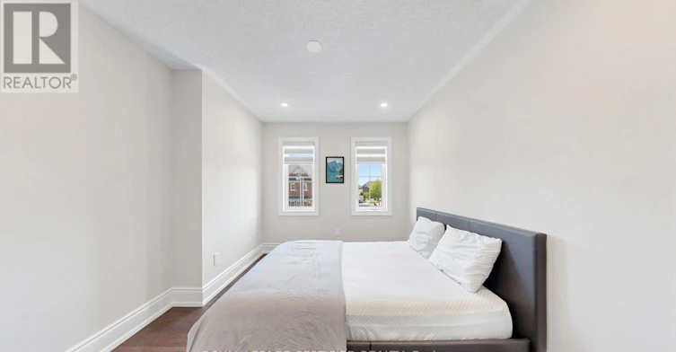 4 Mawby Street, Ajax, ON, L1T 0J9 - 23